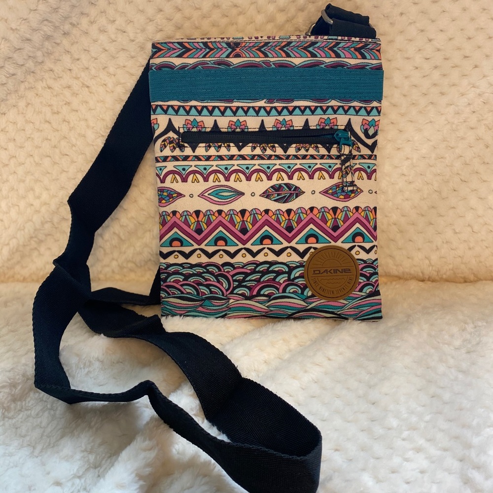 Dakine Crossbody Bag
